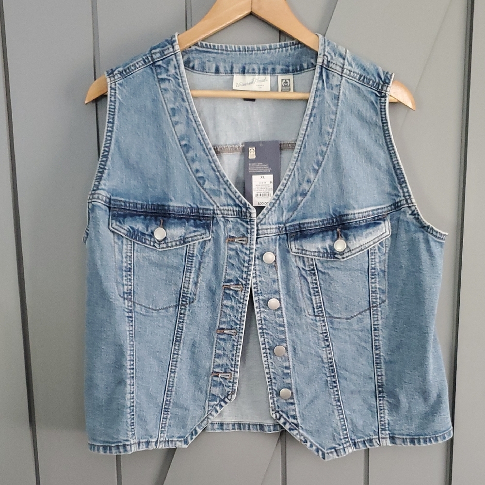 Universal Thread Light Blue Denim Vest